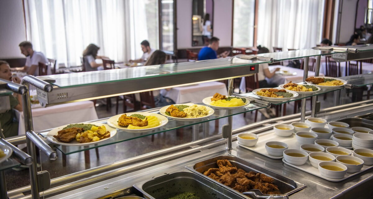 Hetvenkét dinárért ebédelhetnek az egyetemisták