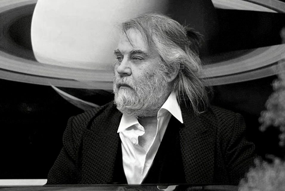 Meghalt Vangelis