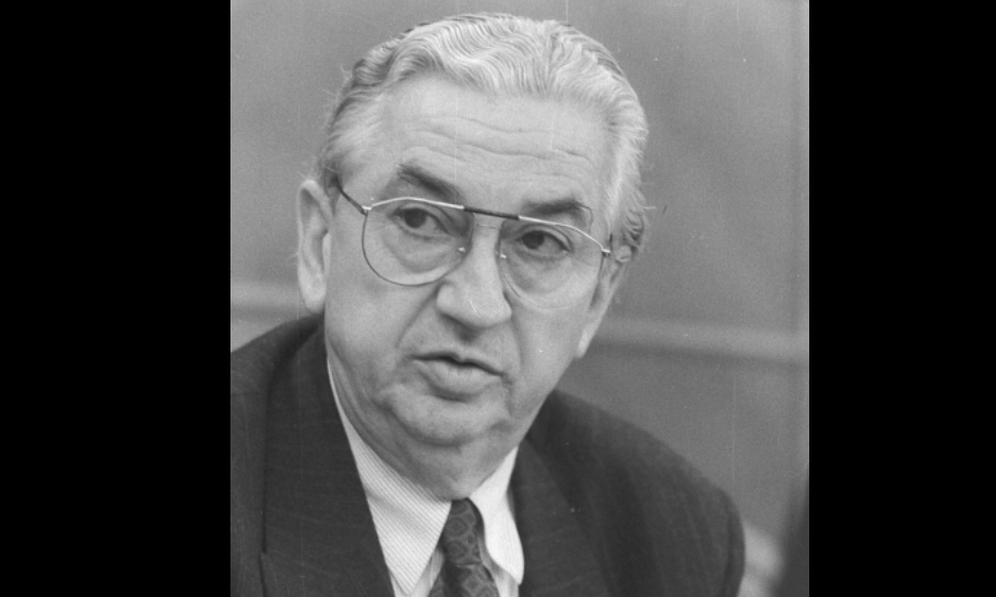 Elhunyt Dragan Tomić, a Szerbiai Szocialista Párt alapítója, a parlament korábbi elnöke