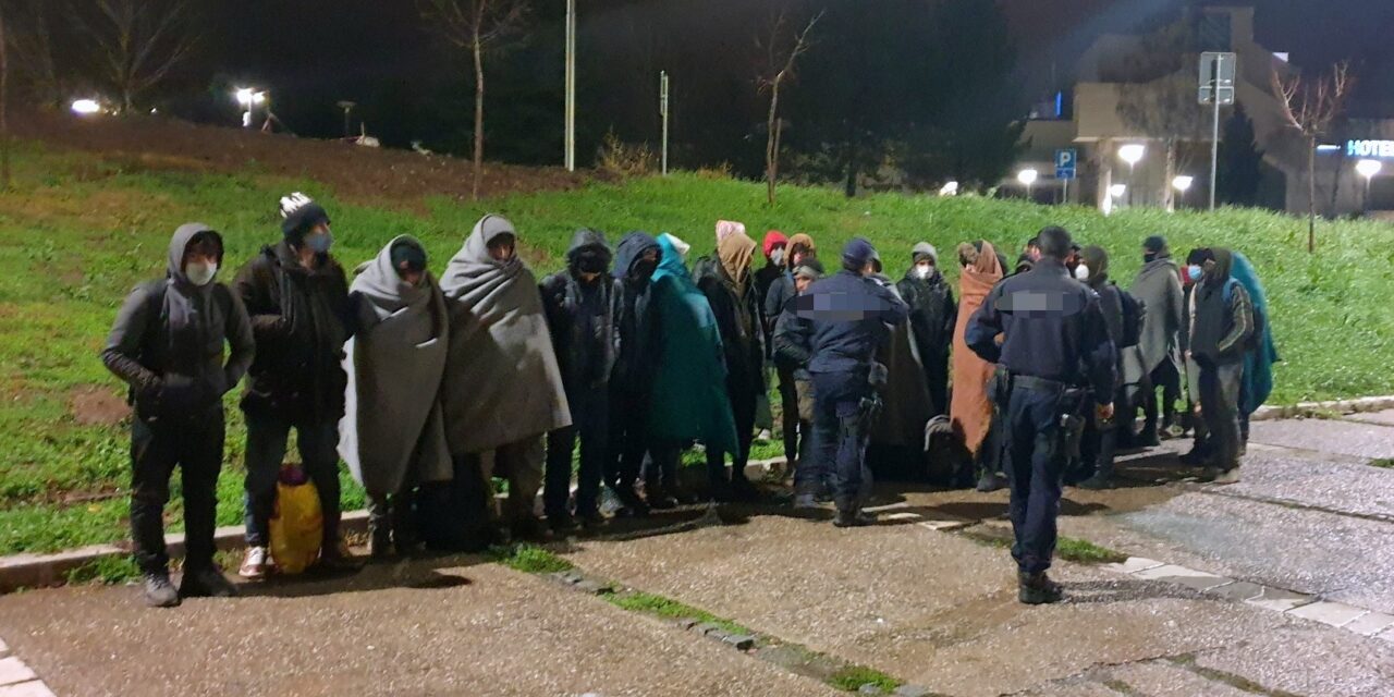 Frontex: Öt hónap alatt 40 ezer illegális határátlépést regisztráltak a Nyugat-Balkánon