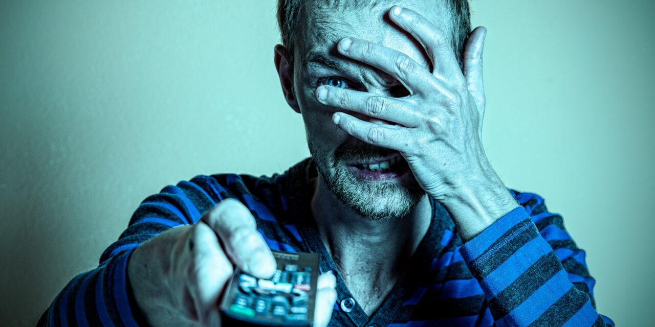 Hogyan lehetséges, hogy az erőszakot népszerűsítő tévék büntetlenek maradtak?