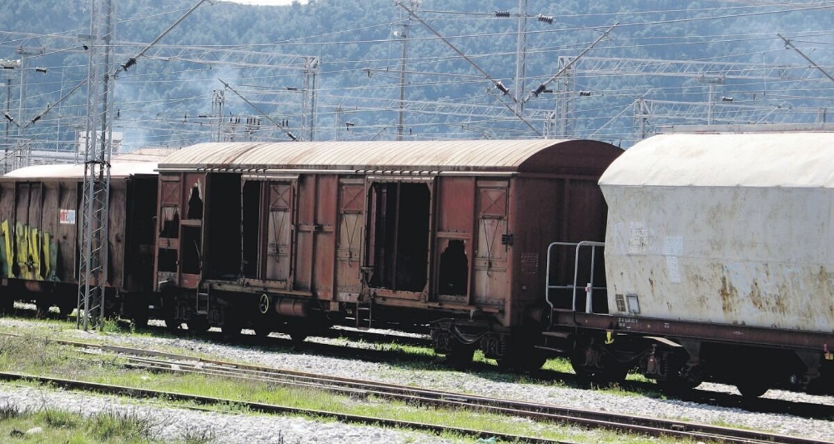 Furgonnal ütközött Dél-Szerbiában egy Szabadkáról indult tehervonat
