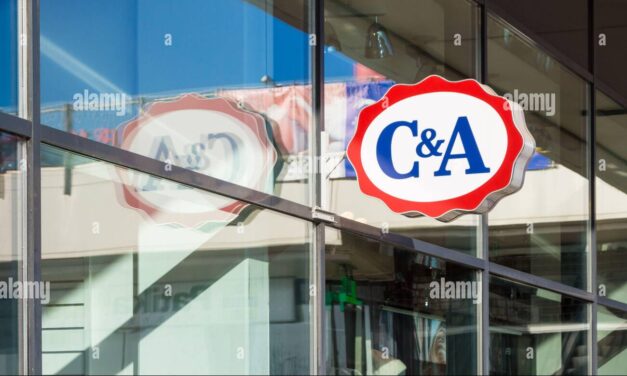 Dobra verik a C&A árukészletét és felszerelését