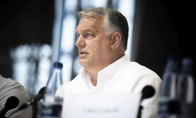 Júliustól havi bruttó 5,24 millió forintot keres Orbán Viktor