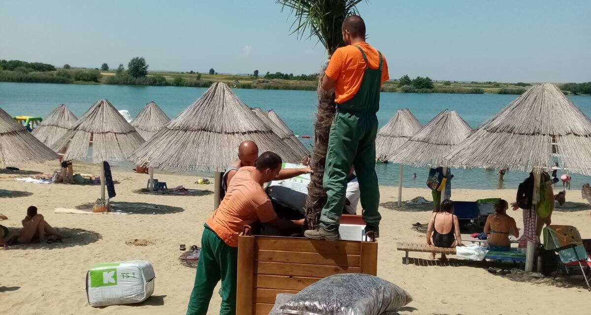 Vajdasági Bahamák – Pálmafás strand várja a fürdőzőket