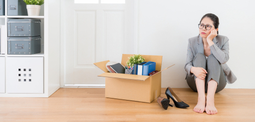 Kinek és mekkora végkielégítés jár?