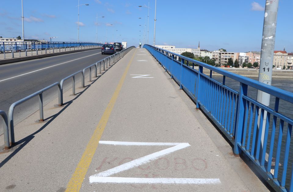 Az orosz agresszió szimbólumai árasztották el Újvidéket