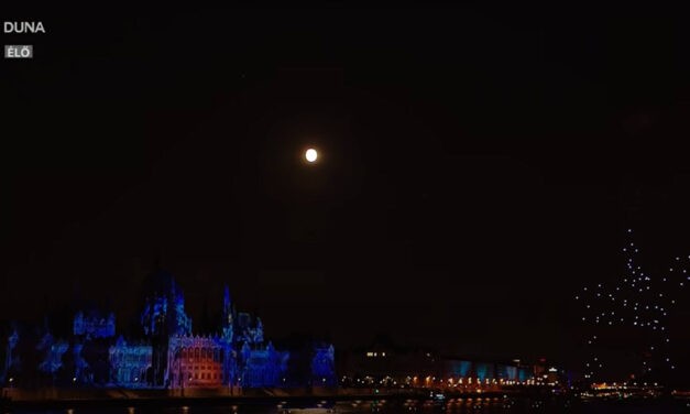 Állam(alapítás)i operett, anno 2022