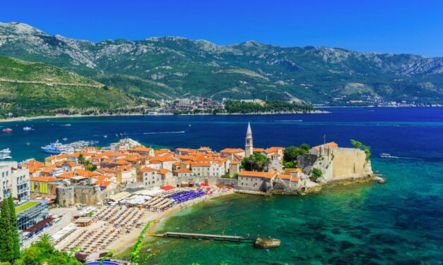 „A turisták csak boltba járnak, nem éttermekbe”