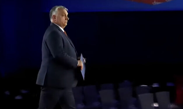 <span class="entry-title-primary">„Szimplán idióták”</span> <span class="entry-subtitle">Orbán Viktor az amerikai ultrakonzervatívok gyülekezetében</span>