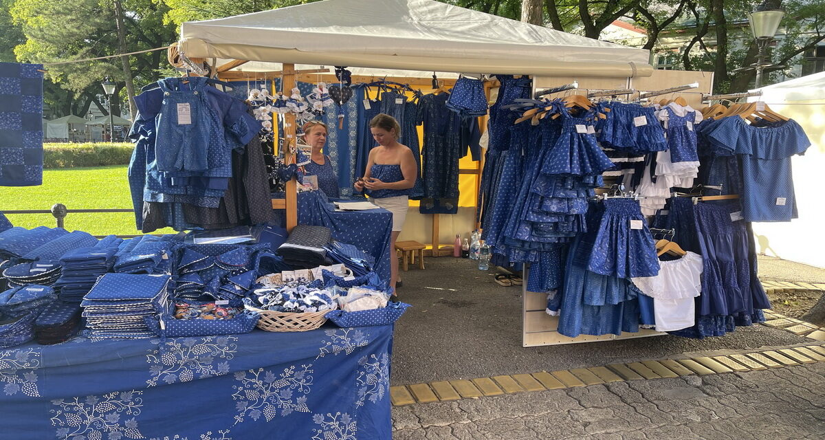 <span class="entry-title-primary">A láncon sétáltatás valódi története</span> <span class="entry-subtitle">A nagymama és az édesanya is megszólaltak a botrányt kavaró ügyben</span>