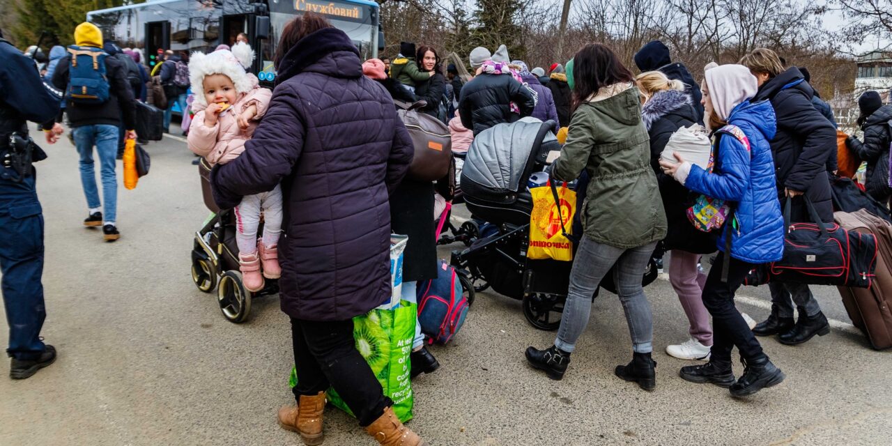 <span class="entry-title-primary">Tízmillió felett az ukrajnai menekültek száma</span> <span class="entry-subtitle">Lengyelország és Németország a legnagyobb befogadó</span>