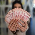 „Az iskoláknak nincs pénz, de a Fashion Week-re van hárommillió”