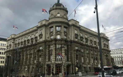 „Nem kiváltságokat kérünk, hanem egyenlőséget” A siket és nagyothalló személyek tiltakozó sétát tartottak Belgrádban