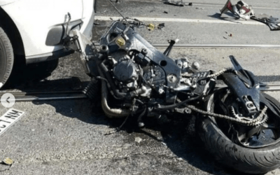 Drogozott a Škoda sofőrje, motorossal karambolozott, aki belehalt sérüléseibe