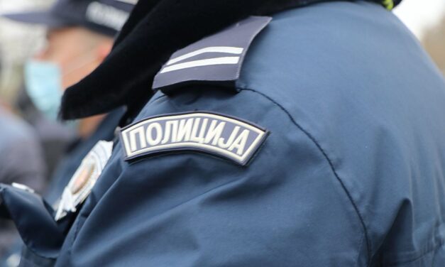 Papnak öltözött, majd kisfiúkat zaklatott szexuálisan egy rumai férfi