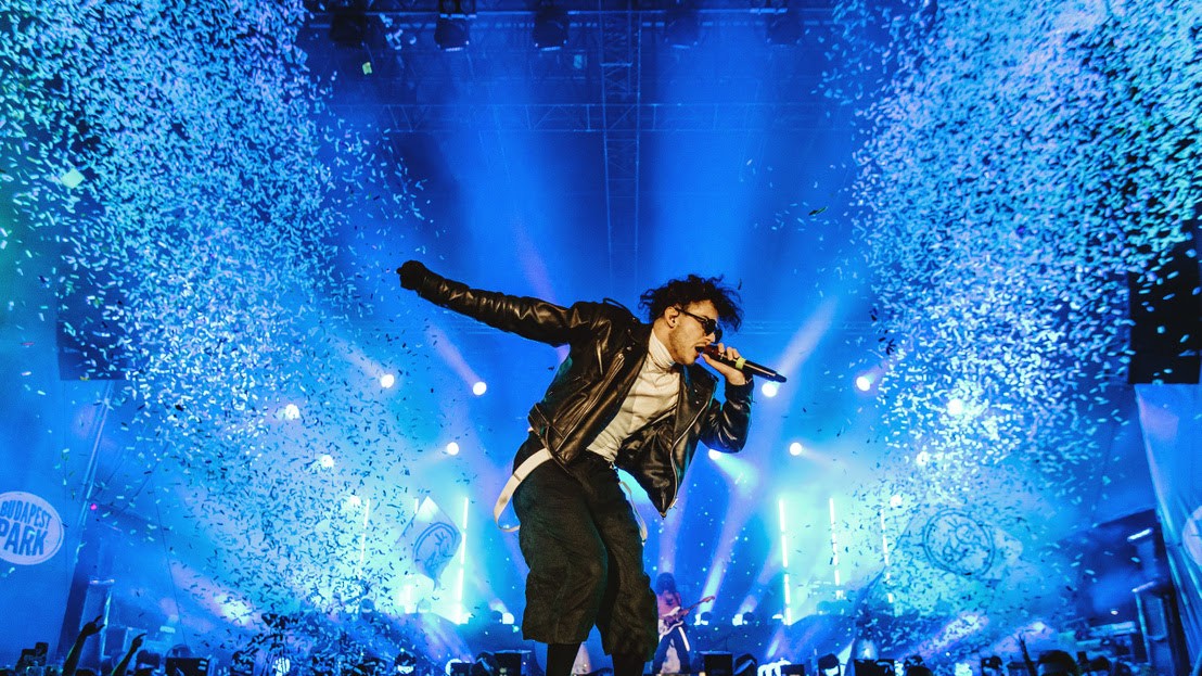 Azahriah: Nem reagáltam elegánsan a technikai problémára