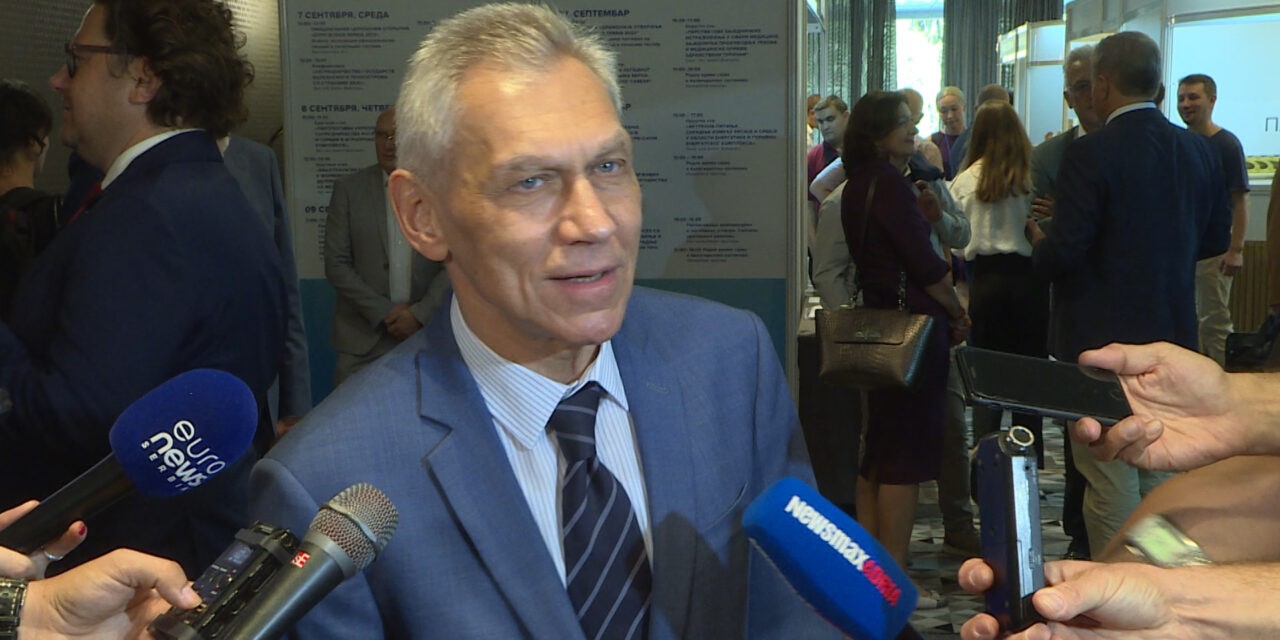 Az orosz nagykövet szerint a szankciók bevezetése politikai döntés, Moszkva tovább támogatja Belgrádot