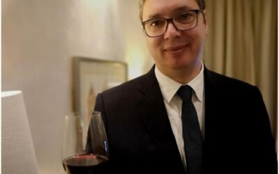 Januártól kis híján 200 ezer dinárt keres Szerbia elnöke
