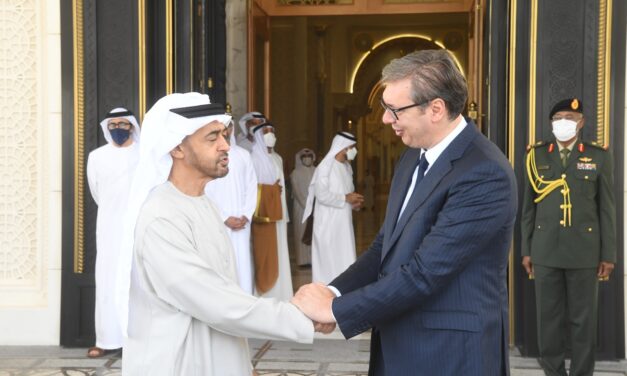 Emírségekbeli cég lehet a NIS megmentője?