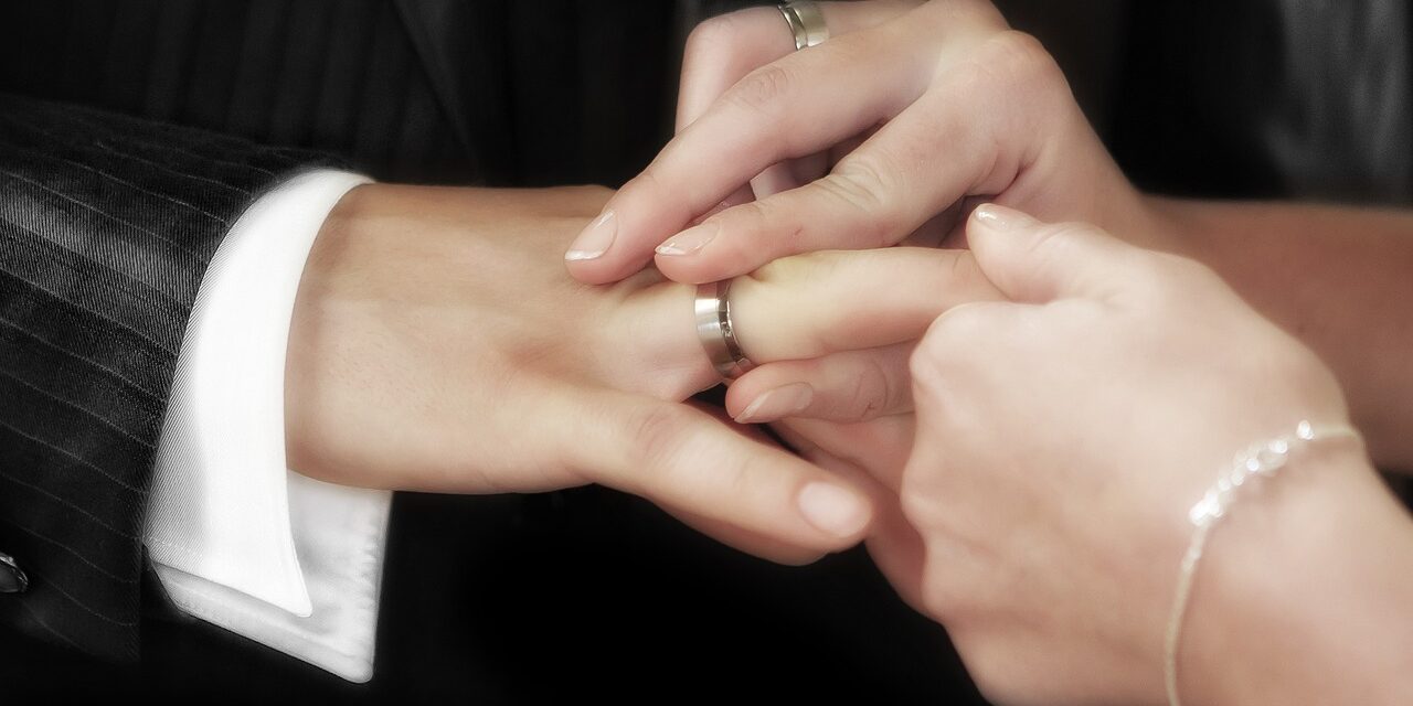 Mennyi pénz kerüljön a borítékba?