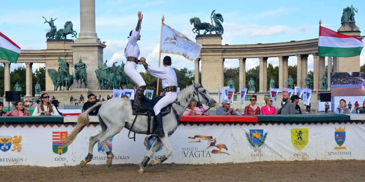 <span class="entry-title-primary">Lovas nélküli „versenyzőtől” a Puszta-Tizenötösig</span> <span class="entry-subtitle">Ilyen volt a Nemzeti Vágta képekben</span>