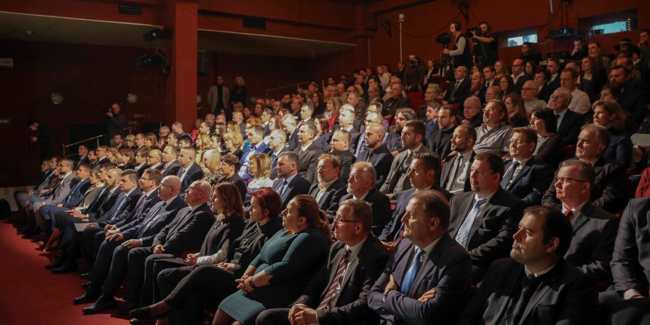 <span class="entry-title-primary">Az én (el nem mondott) beszédem</span> <span class="entry-subtitle">Pásztor István az 1956-os forradalom és szabadságharc alkalmából elmondott ünnepi beszédének értelmezése, kritikája, paródiája</span>