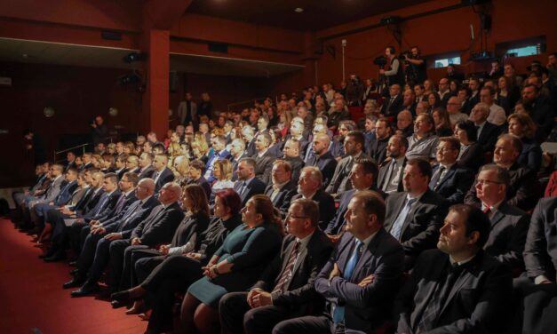 <span class="entry-title-primary">Az én (el nem mondott) beszédem</span> <span class="entry-subtitle">Pásztor István az 1956-os forradalom és szabadságharc alkalmából elmondott ünnepi beszédének értelmezése, kritikája, paródiája</span>