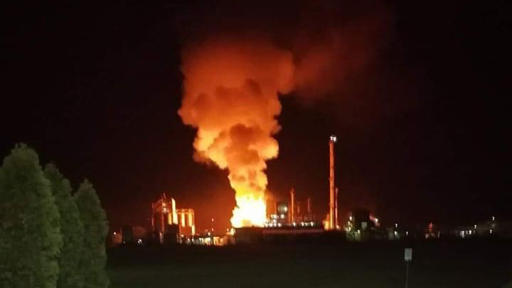 Robbanás után tűz ütött ki egy hódsági gyárban