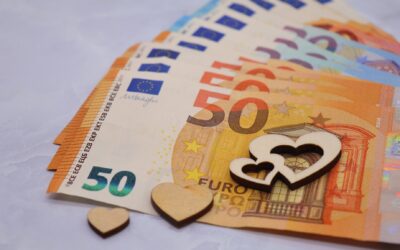 Milliókat örökölt, szétosztja a pénzt