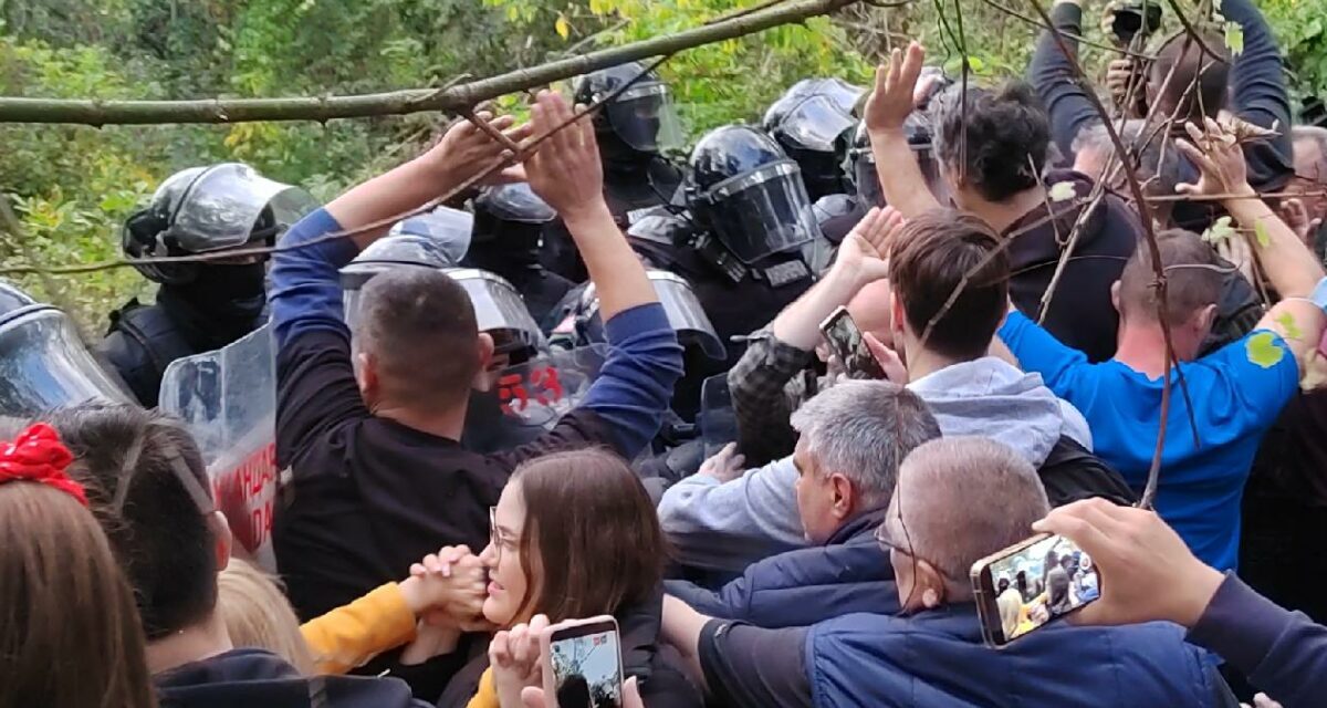 Brnabić a Sodrosról: Nem szép az újvidékiektől, hogy tiltakoznak