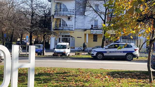 <span class="entry-title-primary">Helikopter és drónok köröznek Horgos felett</span> <span class="entry-subtitle">Hatszáz migránst állított elő a rendőrség</span>