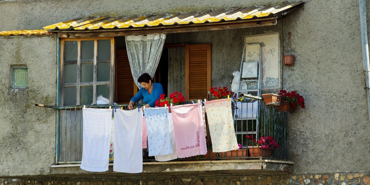Mostantól a fizetetlen házimunka után is jár az egészségügyi biztosítás