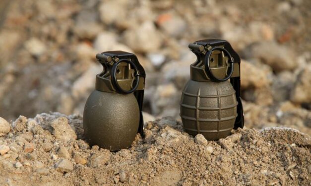 Két kézigránátot találtak egy őrszállási általános iskolában