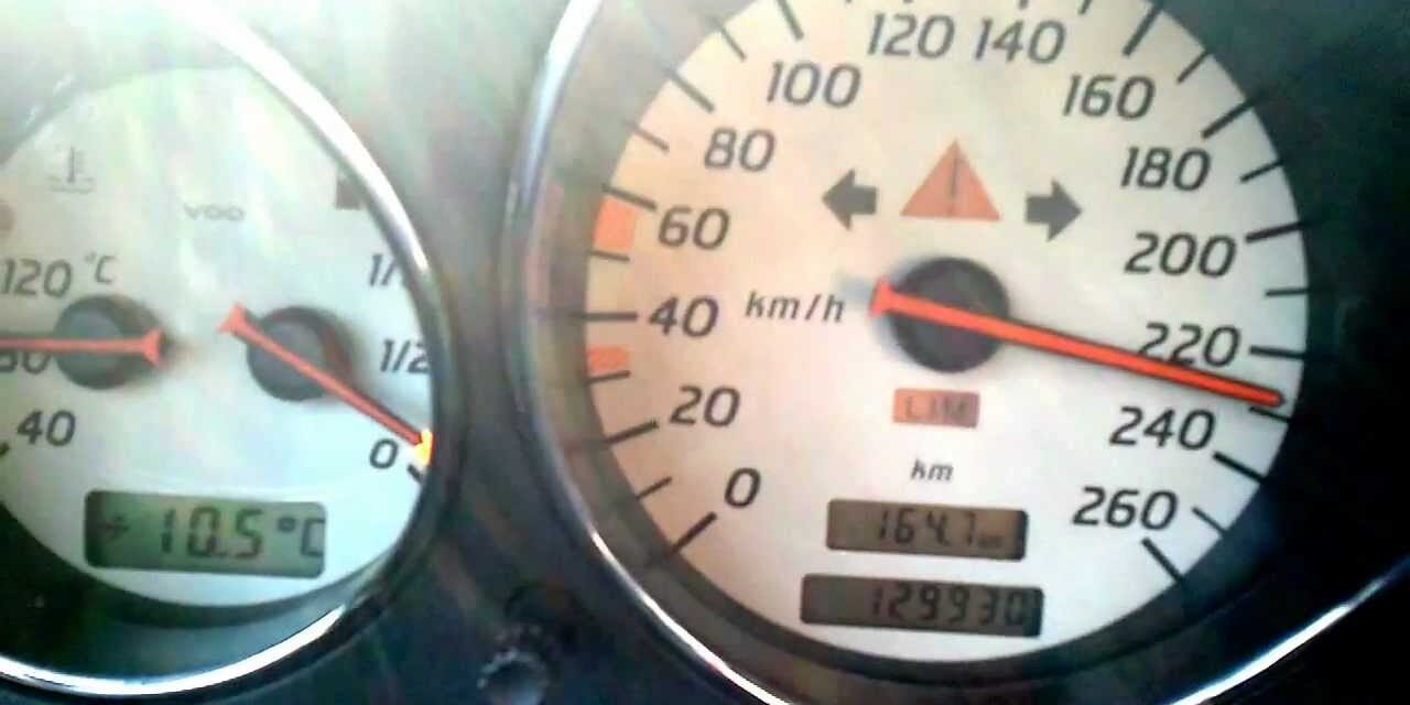 Kétszázharminc feletti sebességgel száguldoztak a külföldiek