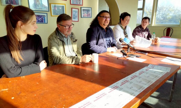 <span class="entry-title-primary">„Nem élhetek muzsikaszó nélkül”</span> <span class="entry-subtitle">Örömteli pillanatokkal várja közönségét a Népszínház</span>