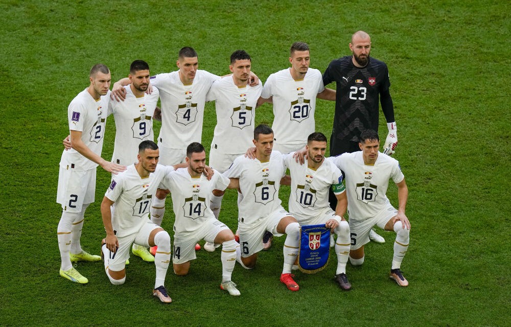 Szerbia két perc alatt fordított!