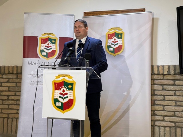 Fremond: Döntéseket hozni a közösségépítés érdekében