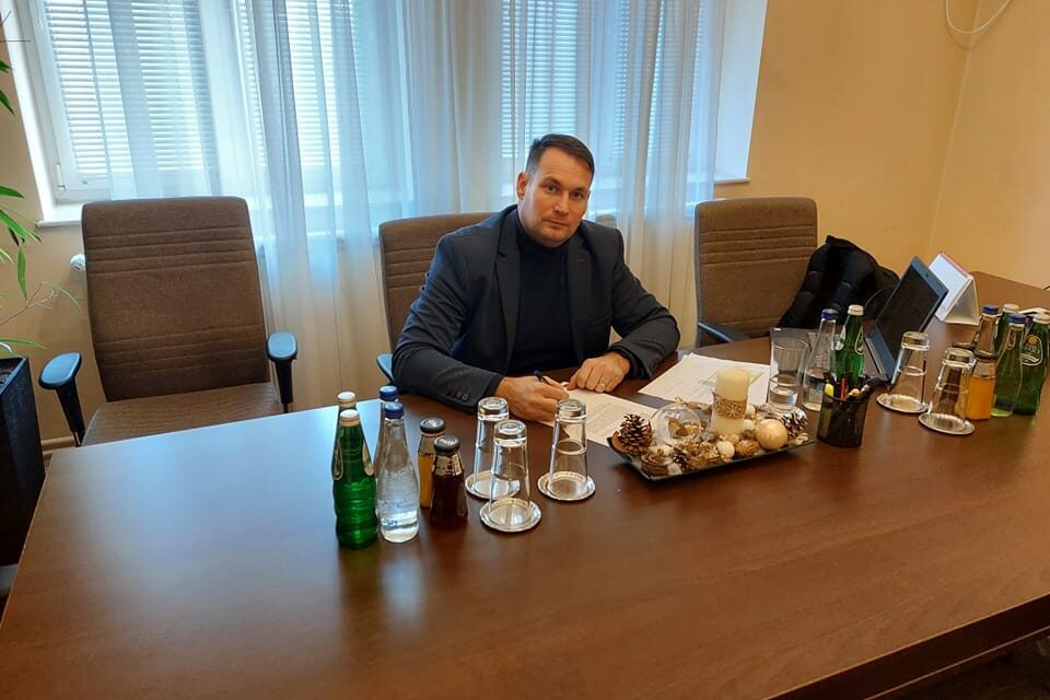 Fremond: Az igazgatók ne engedjék be a magyarországi iskolák képviselőit az iskoláikba