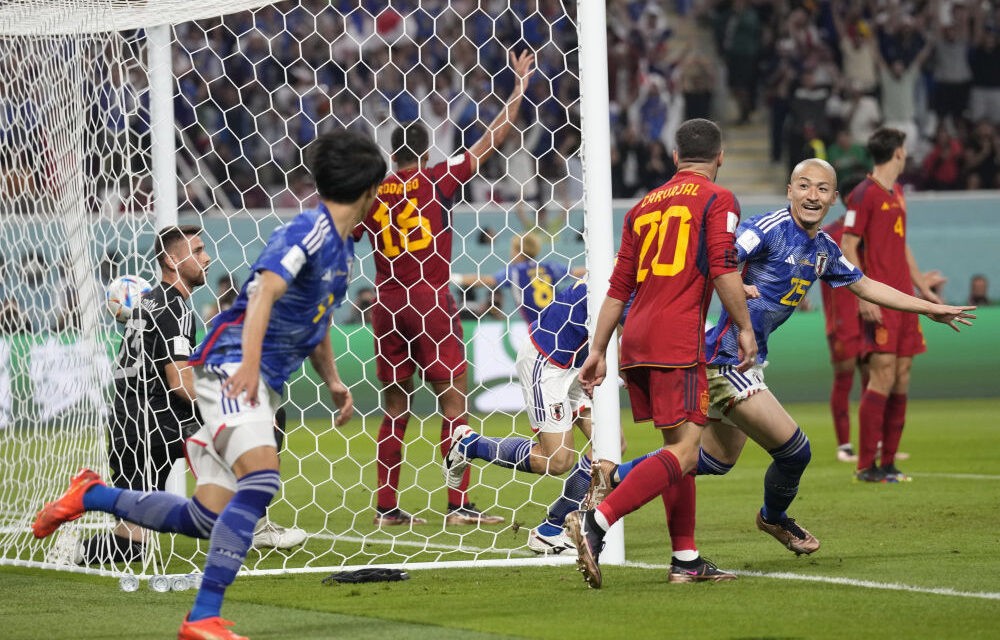 Japán legyőzte Spanyolországot, Németország kiesett!