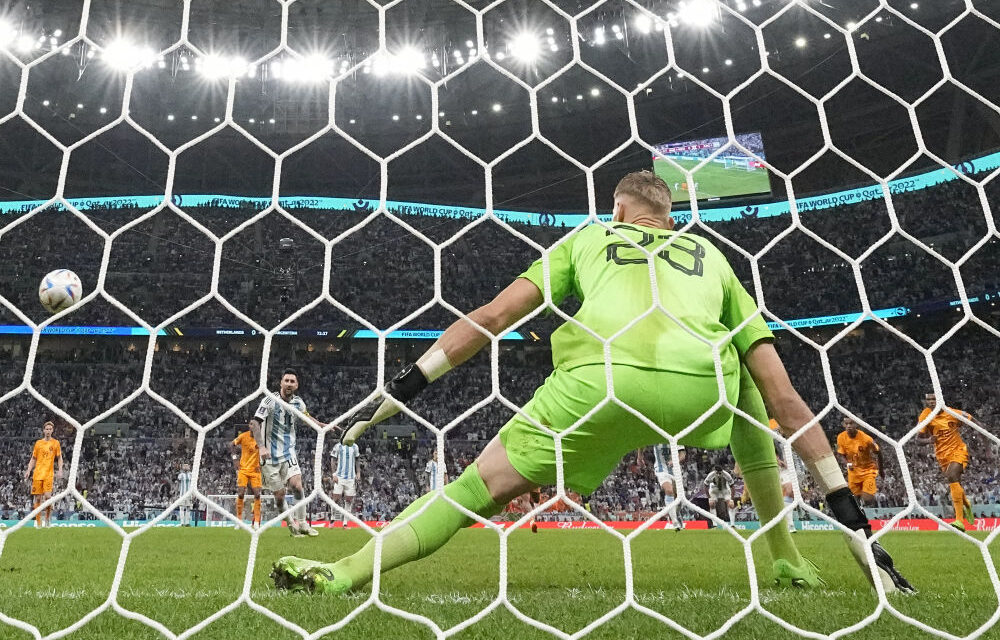 Argentína lesz Horvátország ellenfele a döntőbe jutásért