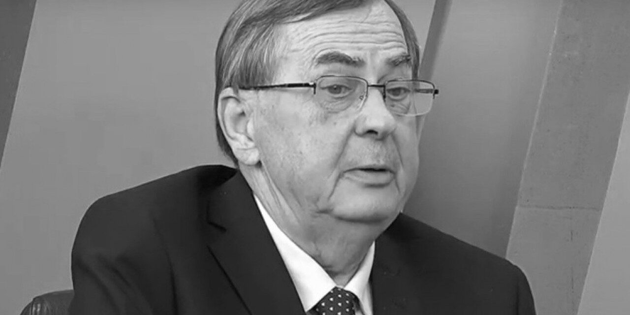 Elhunyt Mihalj Kertes, Milošević vámparancsnoka