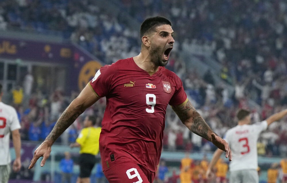 Négy gól az első félidőben, Svájc–Szerbia 2:2