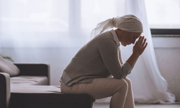 Nagyobb eséllyel halnak bele a magányos emberek a daganatos betegségekbe