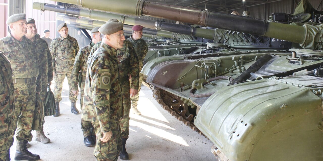 Raškába és Novi Pazarba látogatott a vezérkari főnök