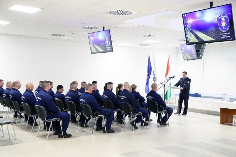 Újabb magyar rendőri egység indul Szerbiába