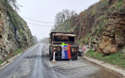 A KFOR elbontotta az utolsó észak-koszovói barikádokat is