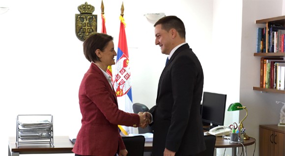 <span class="entry-title-primary">„Az öndicséret büdös!”</span> <span class="entry-subtitle">Politikusaink és az oktatás</span>