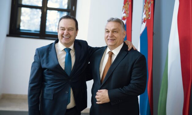 Dačić: Orbán azt kérdezte tőlem, ki a bűnös a határhelyzetért és megegyeztünk, hogy a problémát orvosolni kell