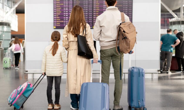 Mit ad fel és mit nyer az, aki külföldön dolgozik?